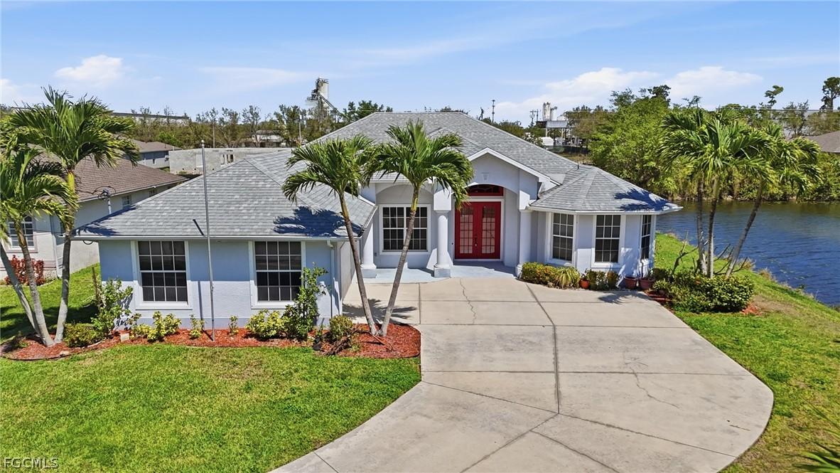 2103 NE 5th Ter., Cape Coral, FL 33909