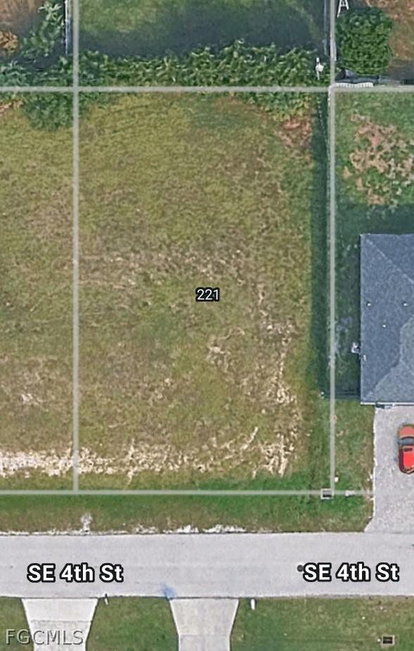 221 SE 4th St., Cape Coral, FL 33990
