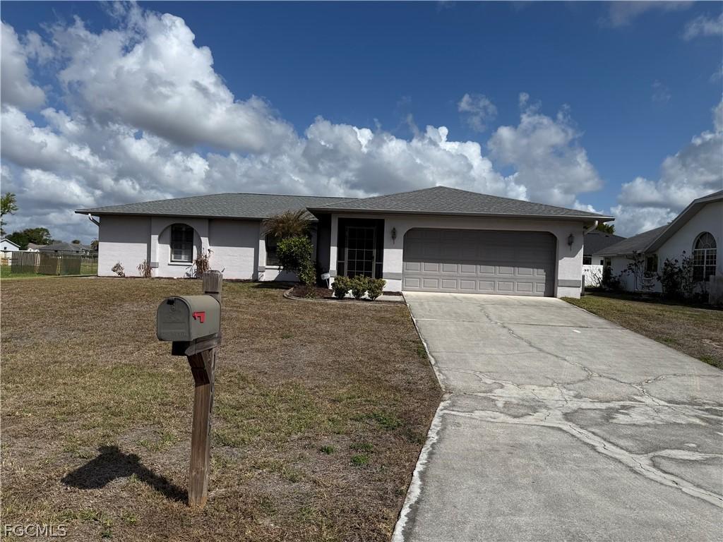 1603 Covington Meadows Cir., Lehigh Acres, FL 33936