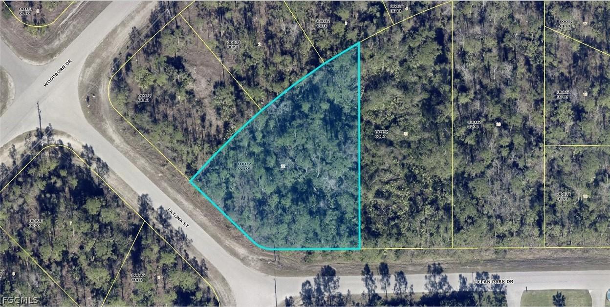 232 Ocean Park Dr., Lehigh Acres, FL 33972