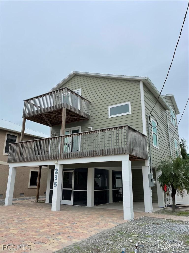 235 Miramar St., Fort Myers Beach, FL 33931