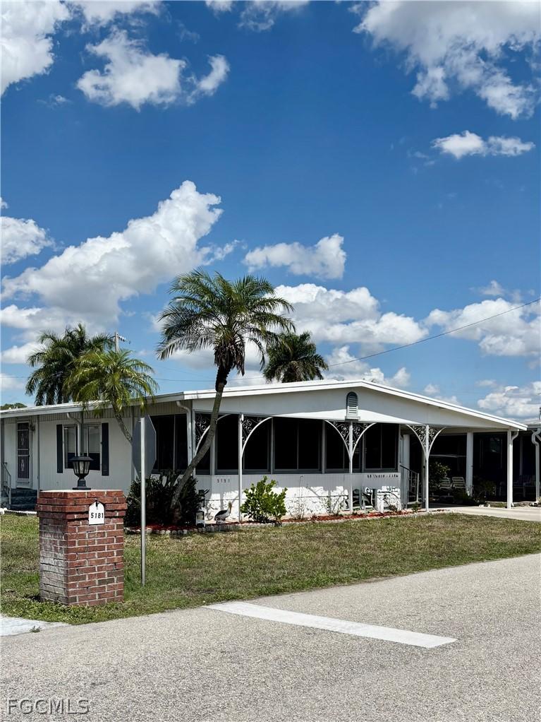 5191 Forest Park Dr., North Fort Myers, FL 33917