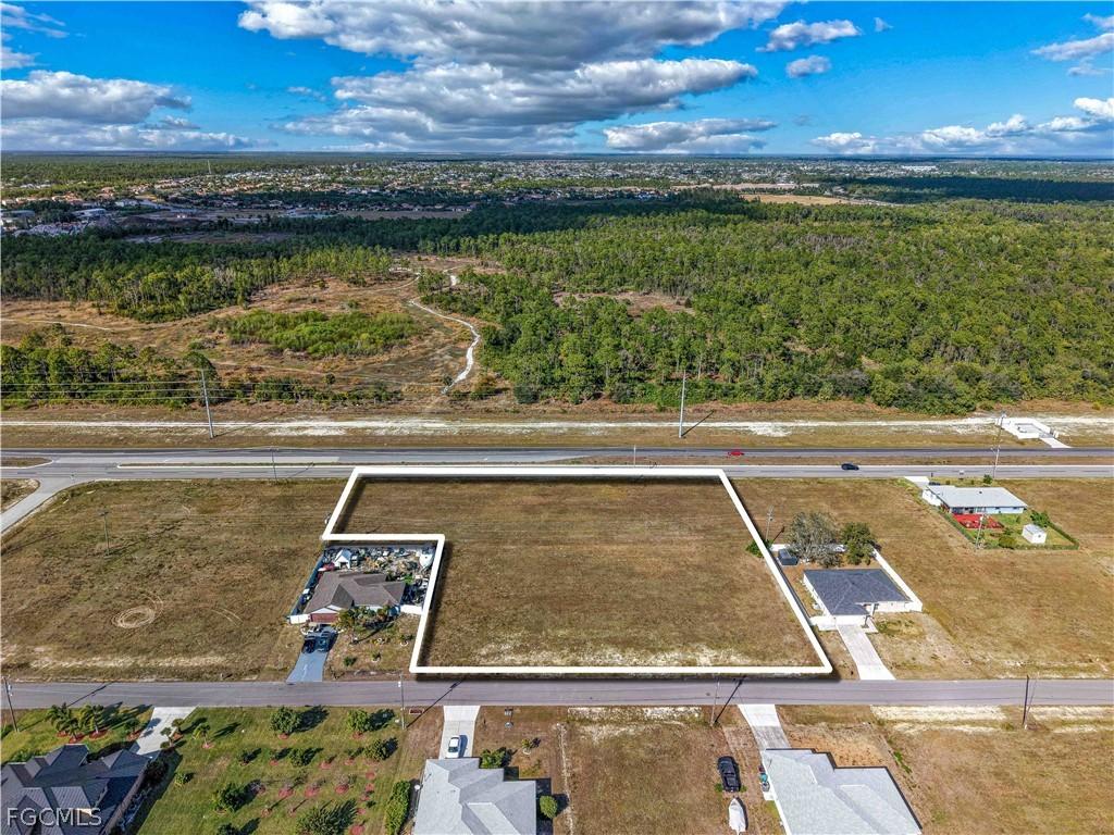 1216 Kismet Pkwy., Cape Coral, FL 33909