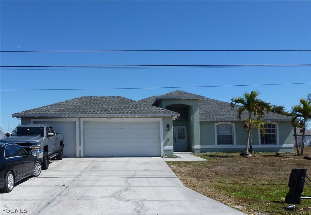 513 SE 16th Pl., Cape Coral, FL 33990