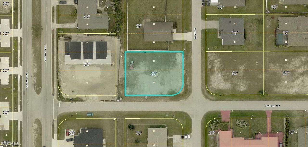 3016 SW 7th Pl., Cape Coral, FL 33914