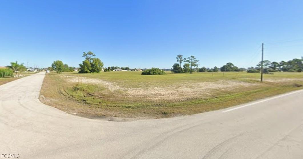 1 NW 17th Pl., Cape Coral, FL 33993