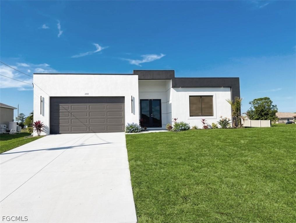 2102 NW 25th Pl., Cape Coral, FL 33993