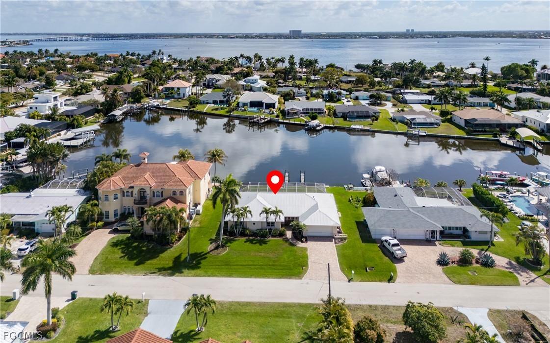 5319 Malibu Ct., Cape Coral, FL 33904