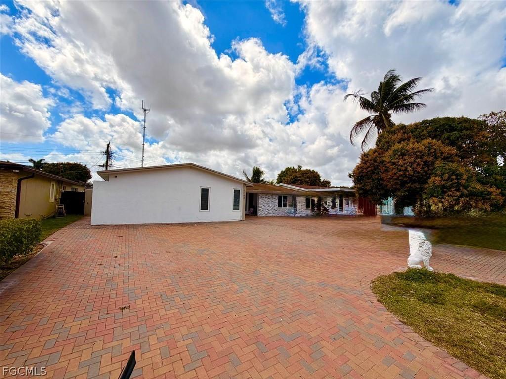 6748 Rose Dr., Miramar, FL 33023