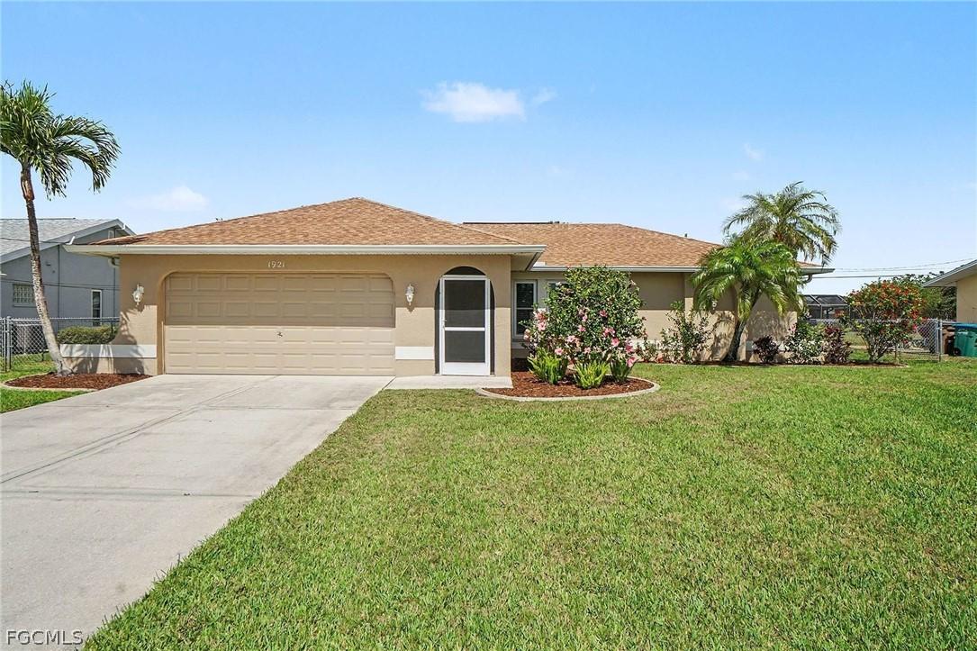 1921 SE 8th Ter., Cape Coral, FL 33990