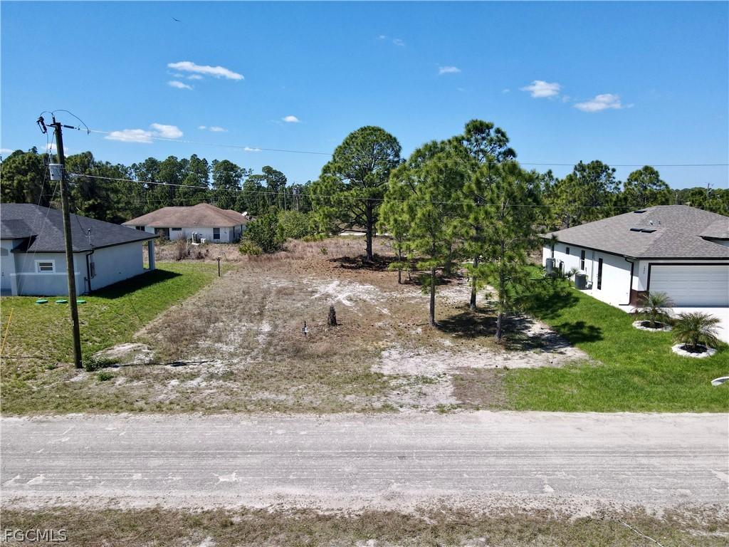 1044 Marshall Ave., Lehigh Acres, FL 33974