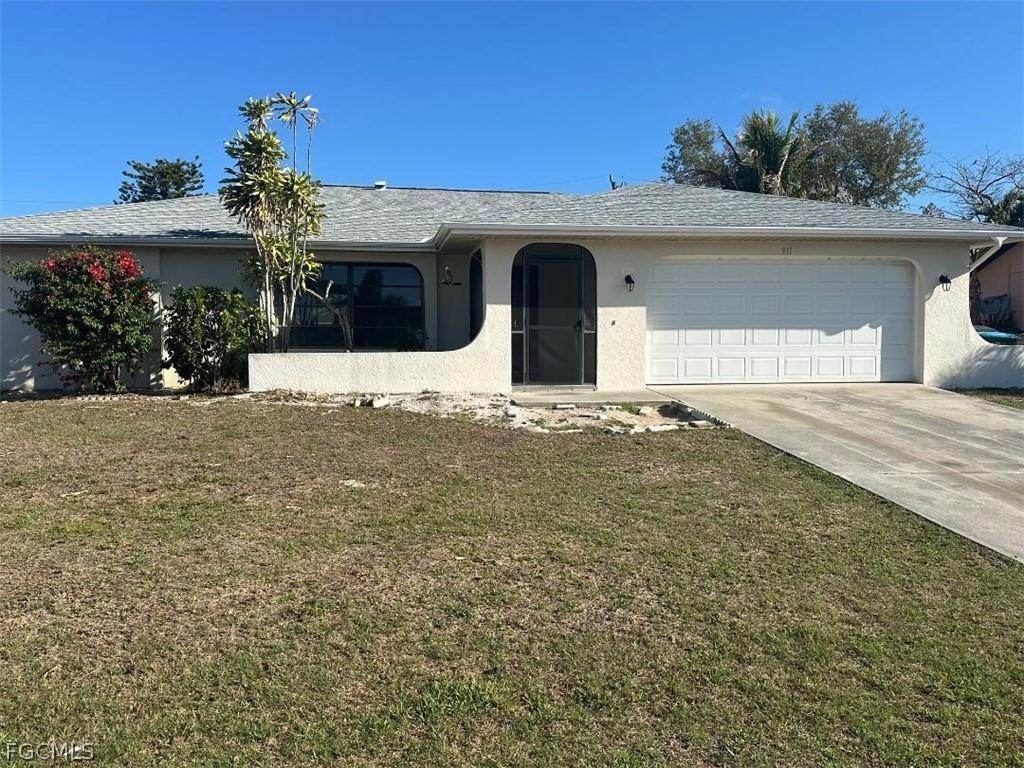 911 SE 16th Ter., Cape Coral, FL 33990