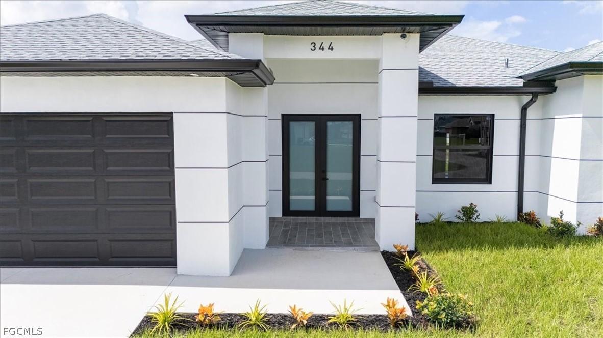 344 Parkman Ave., Lehigh Acres, FL 33974