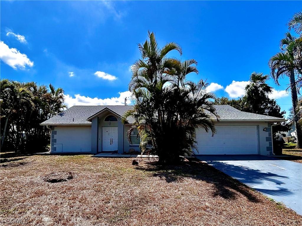 310 SE 29th Ter., Cape Coral, FL 33904