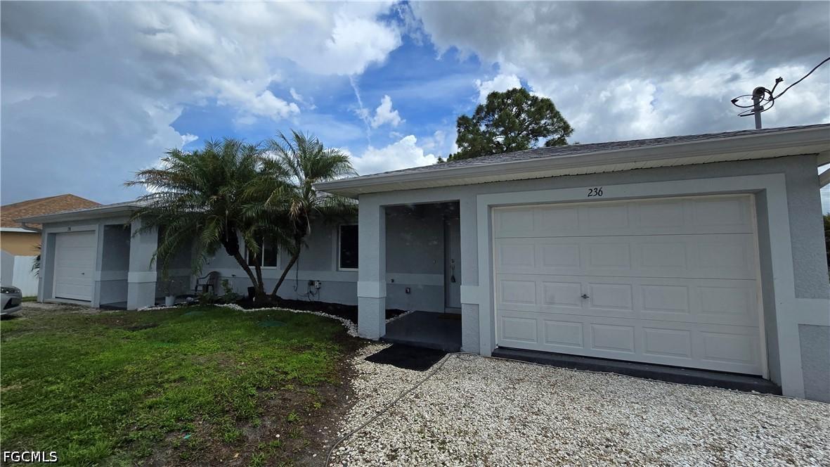 236/238 Peerless St., Lehigh Acres, FL 33974