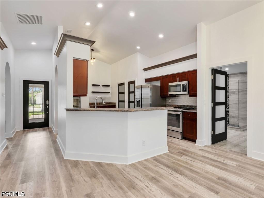 21232 Waymouth Run, Estero, FL 33928