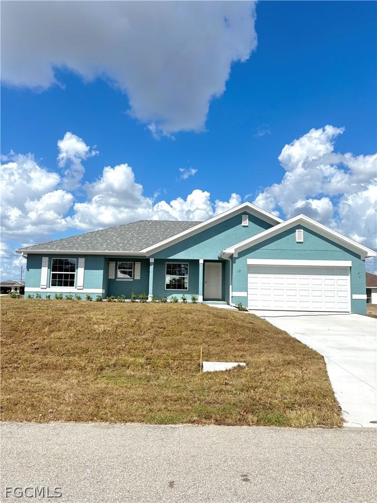 2049 NE 24th Ter., Cape Coral, FL 33909