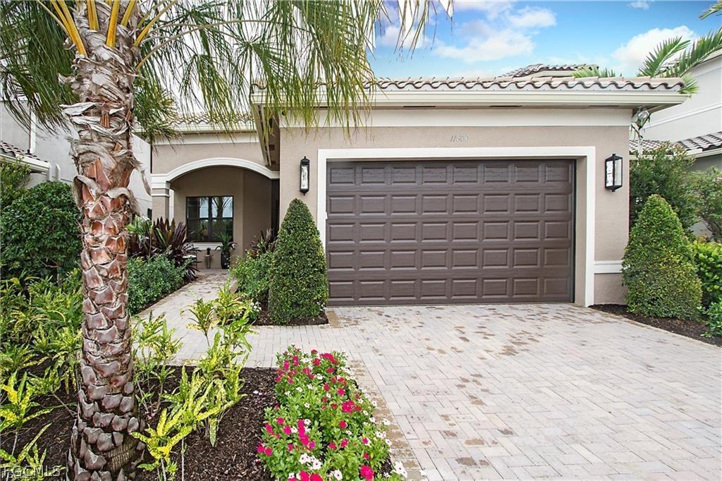 11800 Meadowrun Cir., Fort Myers, FL 33913