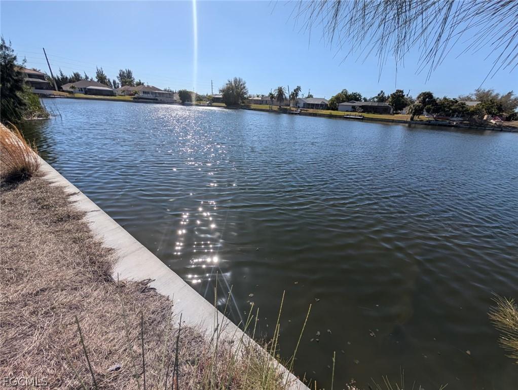 302 SW 21st Ave., Cape Coral, FL 33991