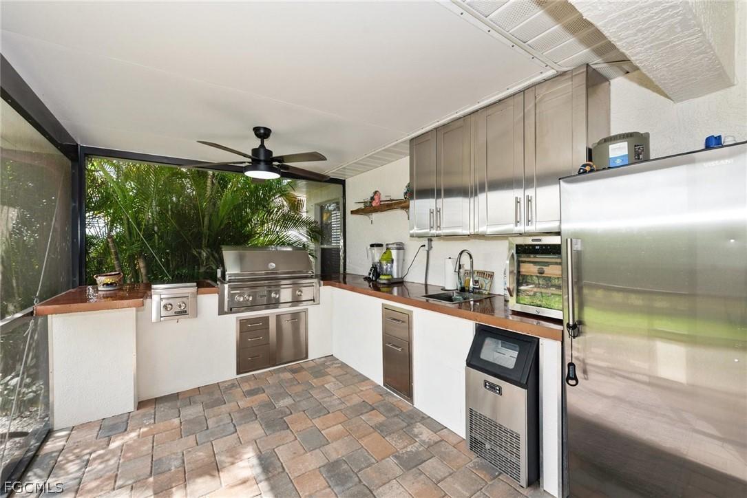 2939 NW 4th Pl., Cape Coral, FL 33993