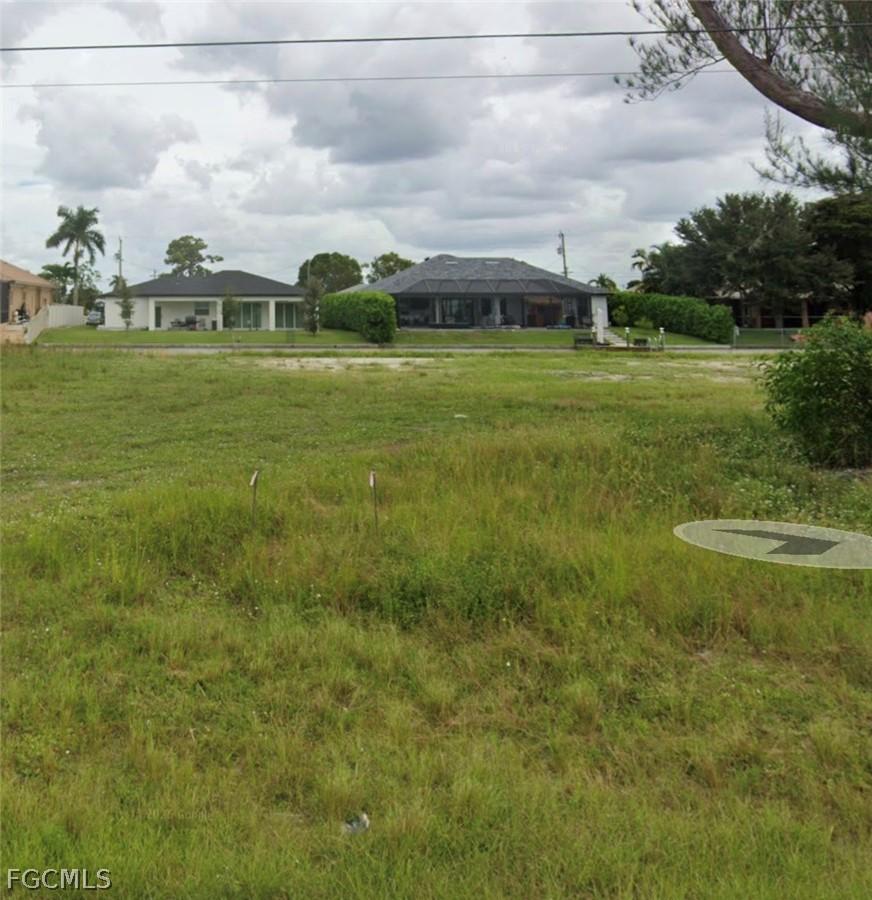 1207 SW 8th Ct., Cape Coral, FL 33991