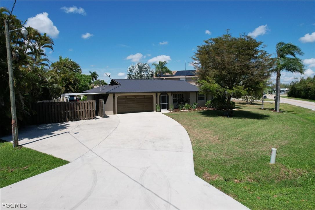 13438 Caribbean Blvd., Fort Myers, FL 33905