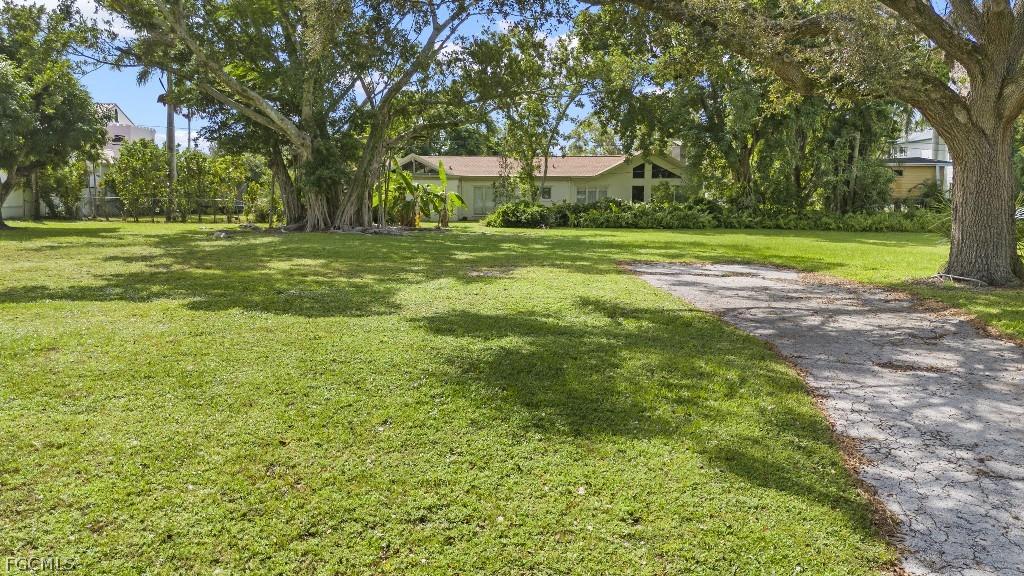 1334 Plumosa Dr., Fort Myers, FL 33901