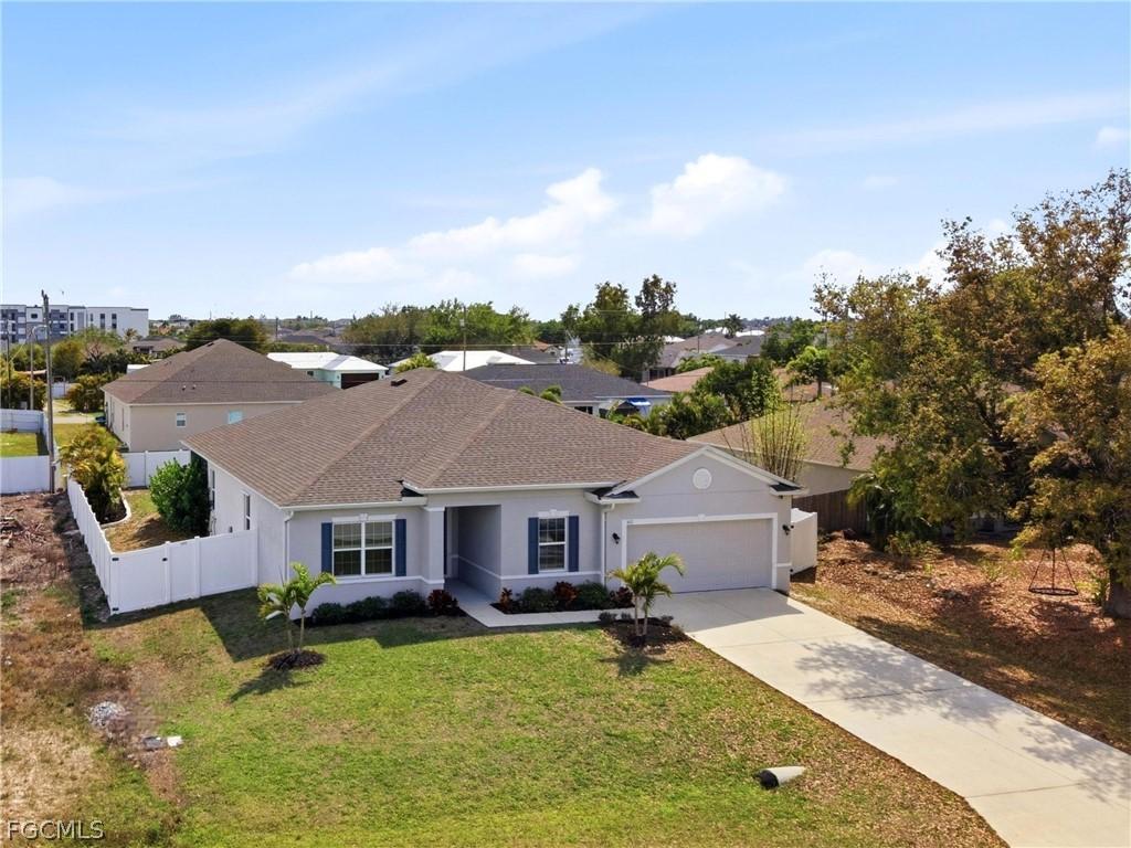 512 NW 4th St., Cape Coral, FL 33993