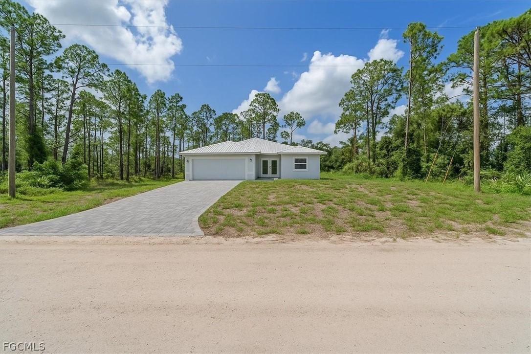 1124 E Rambler St., Lehigh Acres, FL 33974