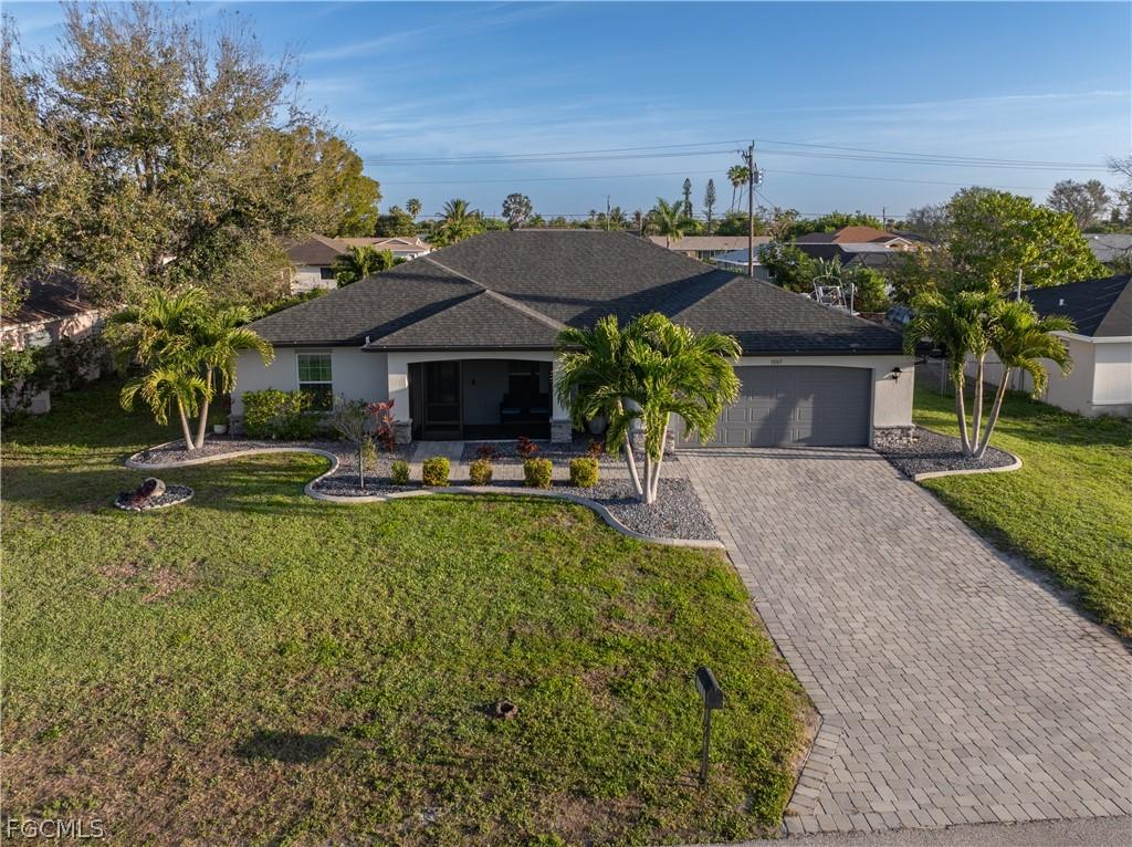 1007 SE 26th Ter., Cape Coral, FL 33904
