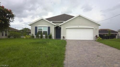 171 Patio St., Lehigh Acres, FL 33974