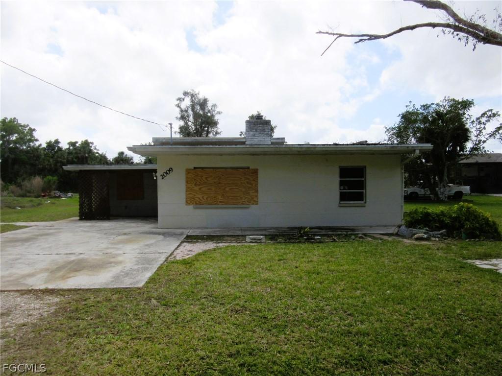 2009 Myrtle Ave., Punta Gorda, FL 33950