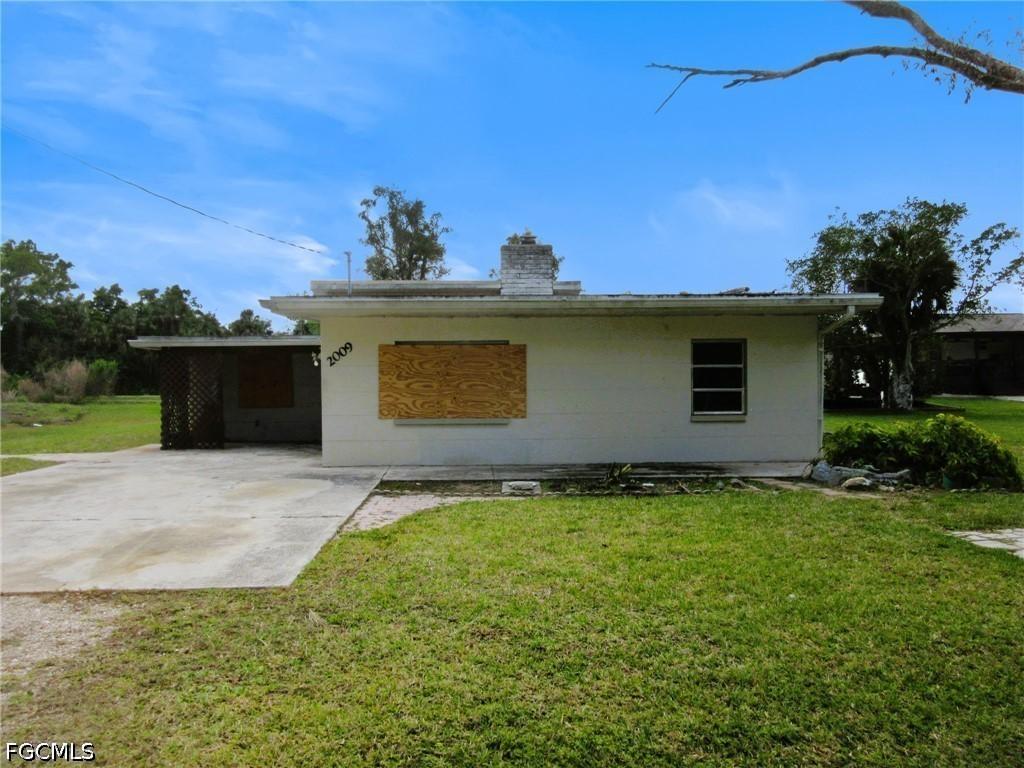 2009 Myrtle Ave., Punta Gorda, FL 33950