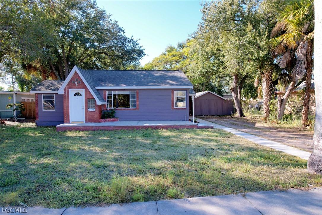 2454 Grand Ave., Fort Myers, FL 33901