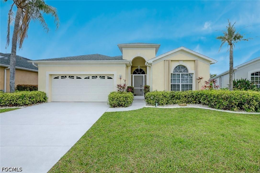 1813 Emerald Cove Dr., Cape Coral, FL 33991