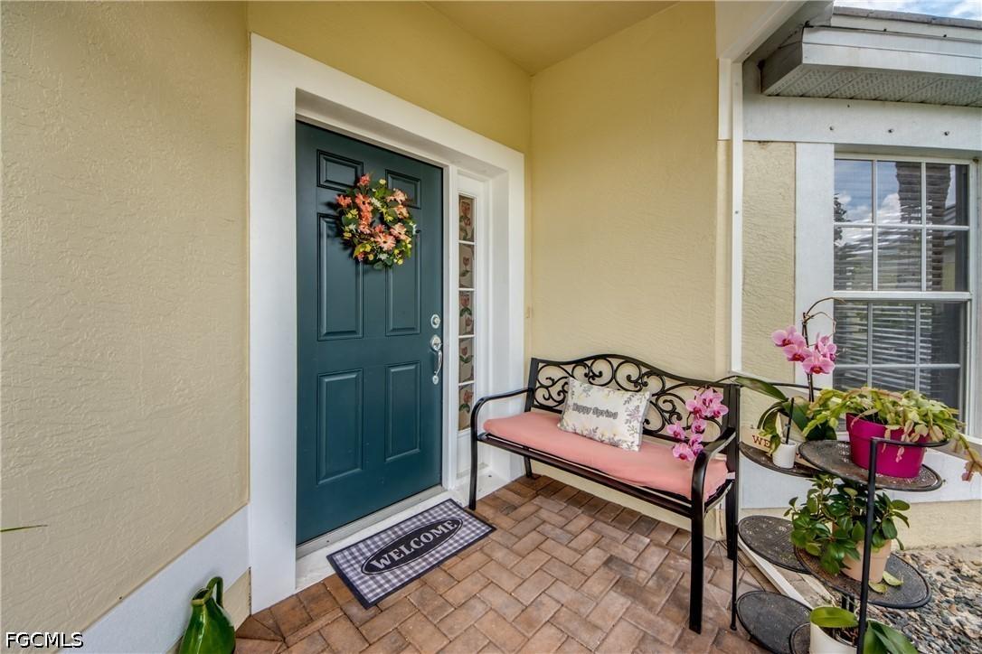 2467 Belleville Ct., Cape Coral, FL 33991