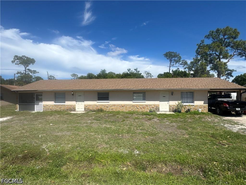 2035/2037 Eloise Cir., North Fort Myers, FL 33917