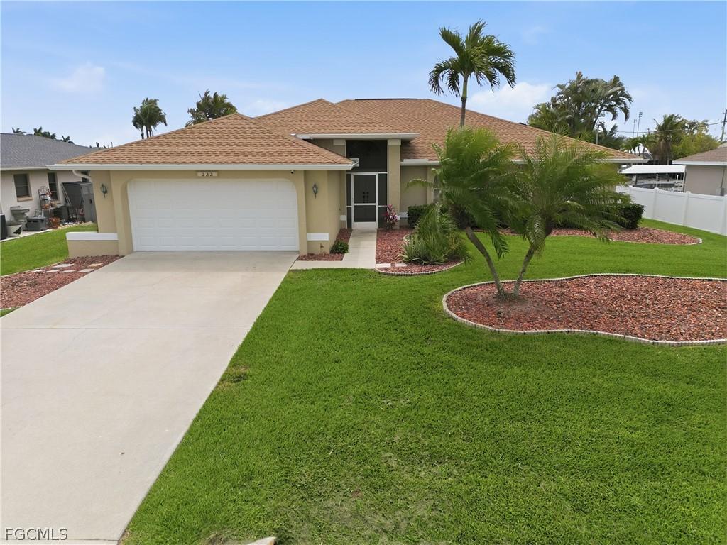222 SW 39th Ter., Cape Coral, FL 33914