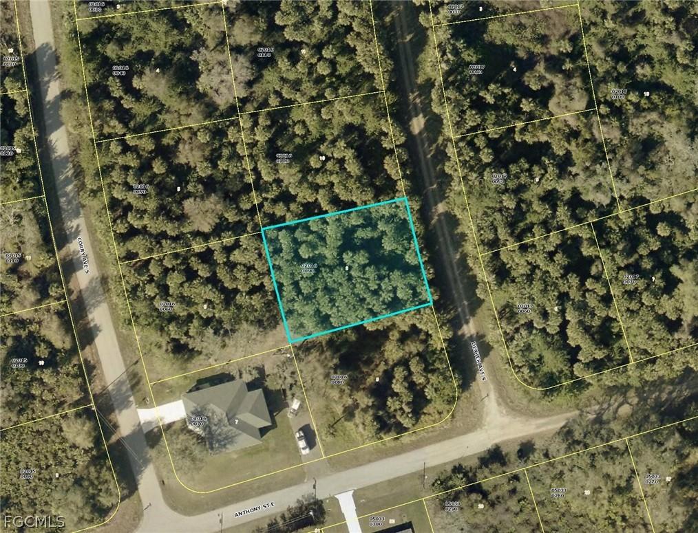 130 Dexter Ave., Lehigh Acres, FL 33974