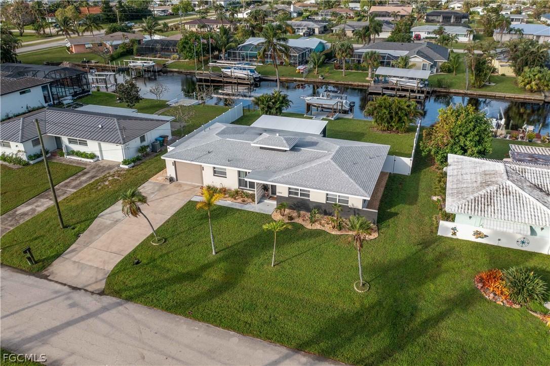 5252 Willow Ct., Cape Coral, FL 33904