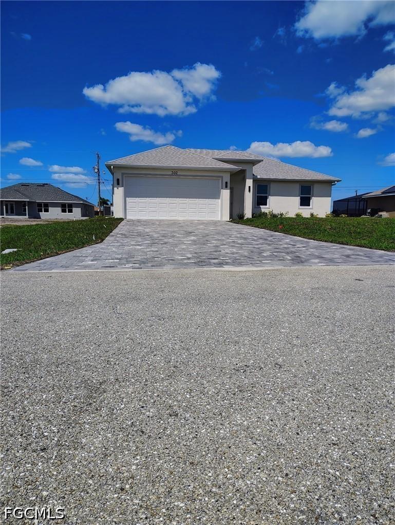 302 NW 25th Ave., Cape Coral, FL 33993