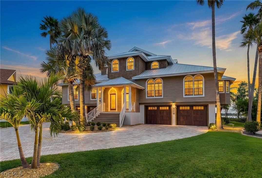 21510/21512 Indian Bayou Dr., Fort Myers Beach, FL 33931