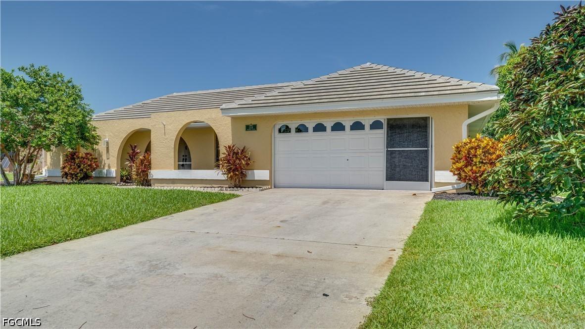 5308 SW 11th Pl., Cape Coral, FL 33914