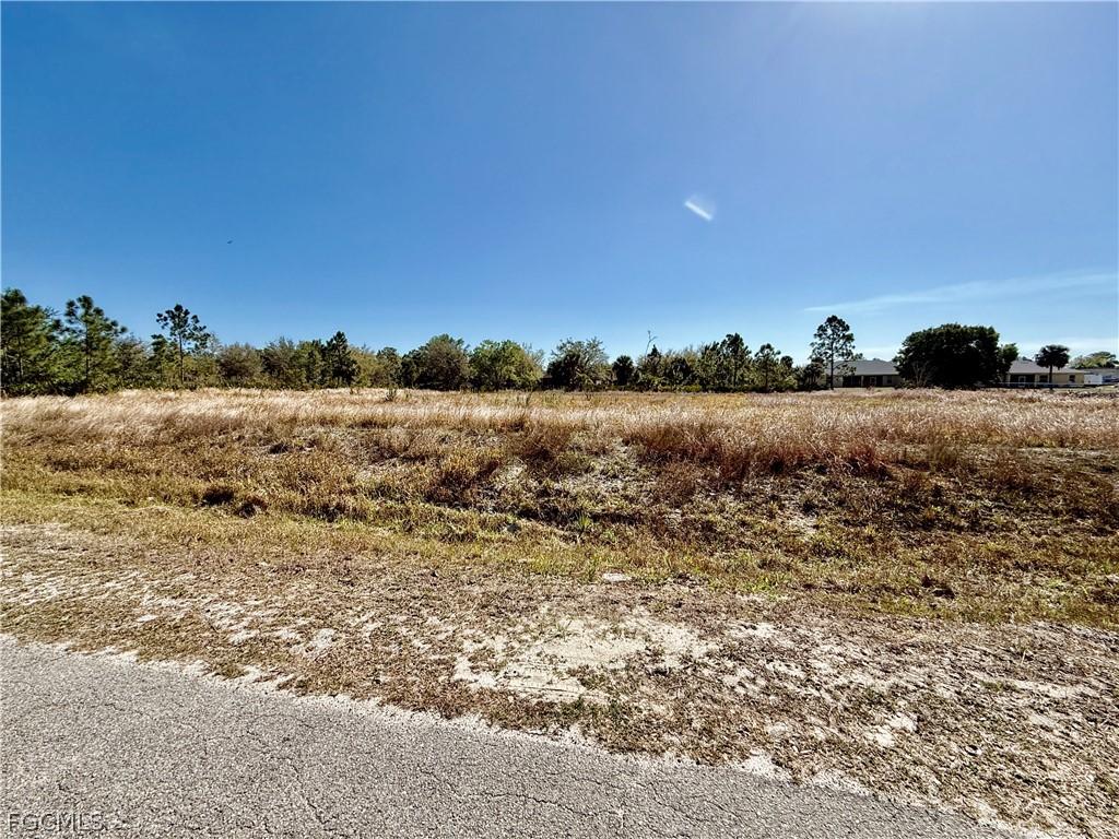 712 Greenwood Ave., Lehigh Acres, FL 33972