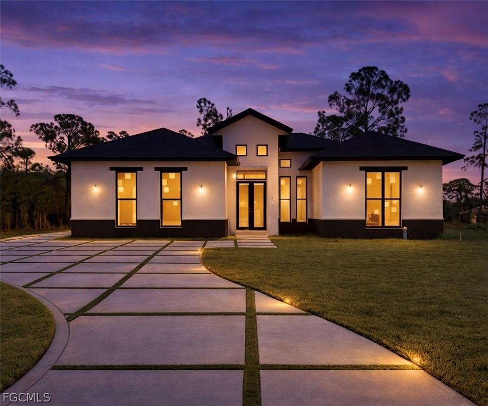 912 Cleveland Ave., Lehigh Acres, FL 33972