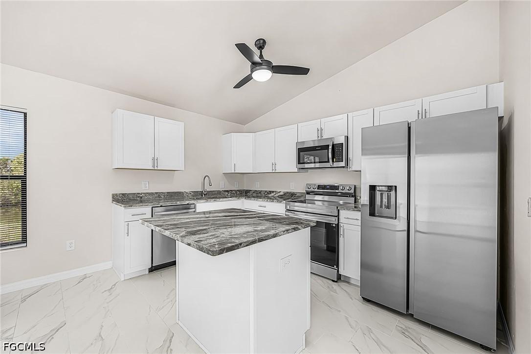 124 NE 15th Ter., Cape Coral, FL 33909