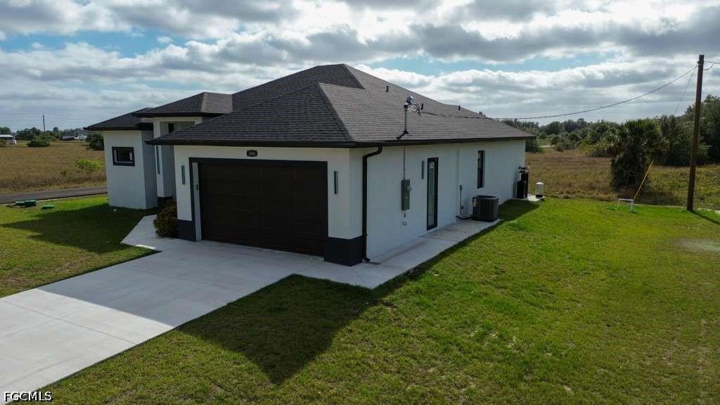 3806 E 18th St., Lehigh Acres, FL 33972