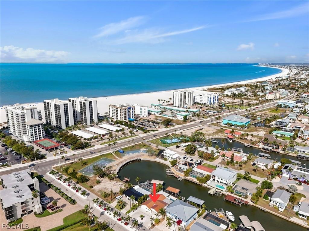 107 Albatross St., Fort Myers Beach, FL 33931