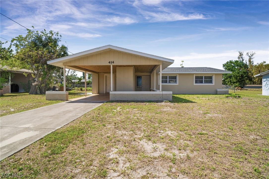 414 NE 15th Pl., Cape Coral, FL 33909