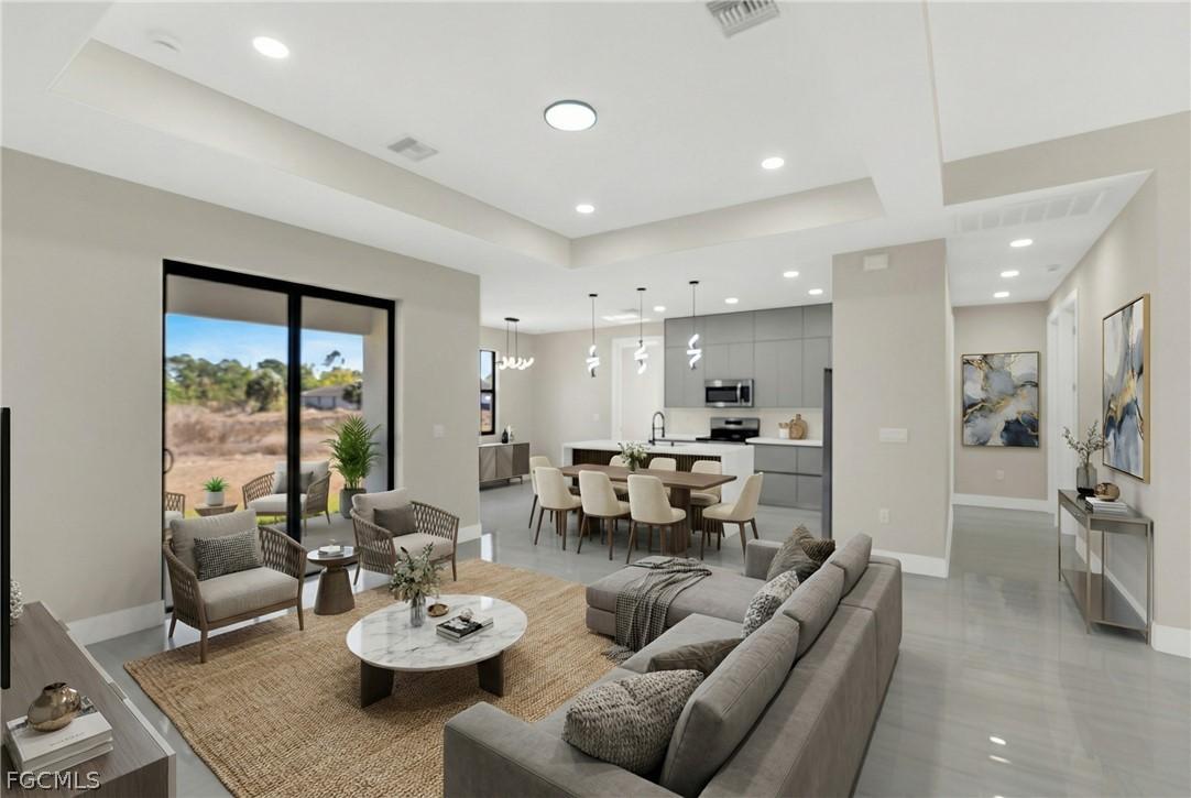 507 Trinity St., Lehigh Acres, FL 33974